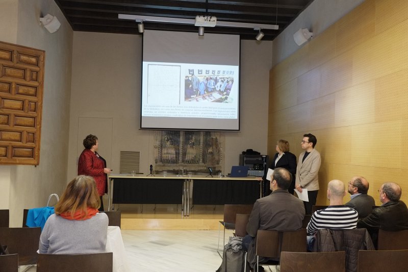 Sadarbības projekta «Latvija Granadā un Granada Latvijā» prezentācija Granadas Universitātē Spānijā. LU Akadēmiskās bibliotēkas direktore Venta Kocere.