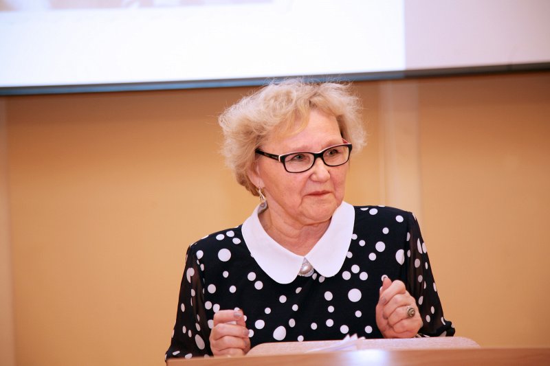 Latvijas Universitātes 78. starptautiskās zinātniskās konferences sekcija «Personības. Laiks. Latvijas Universitāte». Referē Rita Grāvere.