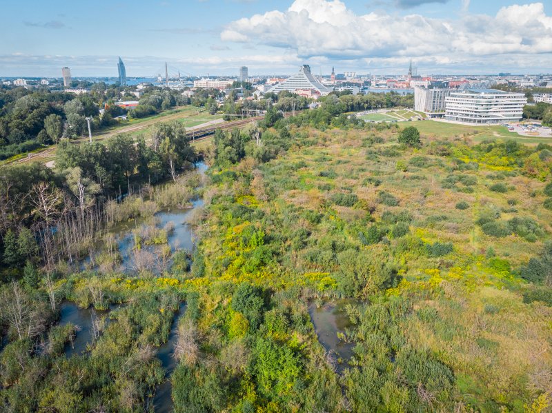 Latvijas Universitātes Akadēmiskais centrs un teritorija, kurā plānots to paplašināt. null