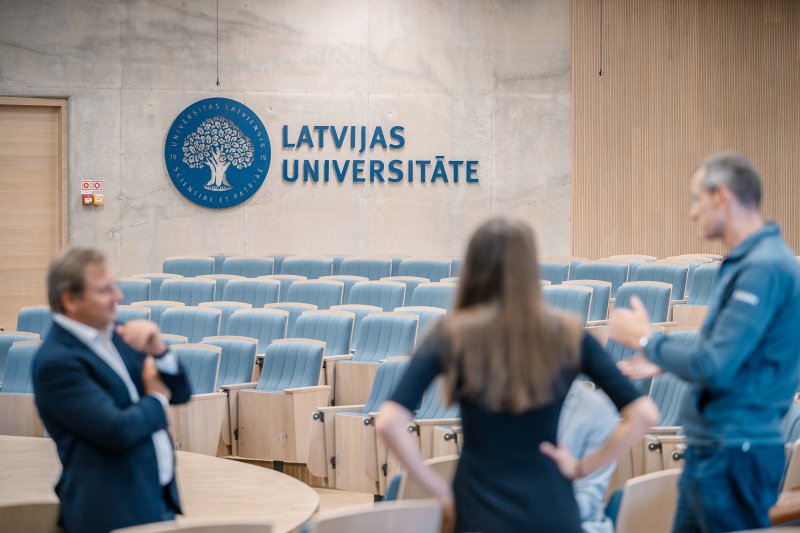 Festivāls «Lampa», LU studentu Biznesa inkubatora diskusija «Universitāte kā daļa no Latvijas jaunuzņēmumu ekosistēmas». null