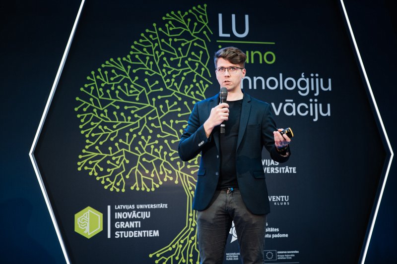 Latvijas Universitātes Jauno tehnoloģiju un inovāciju diena. Zināšanu agora. Uģis Bērziņš.