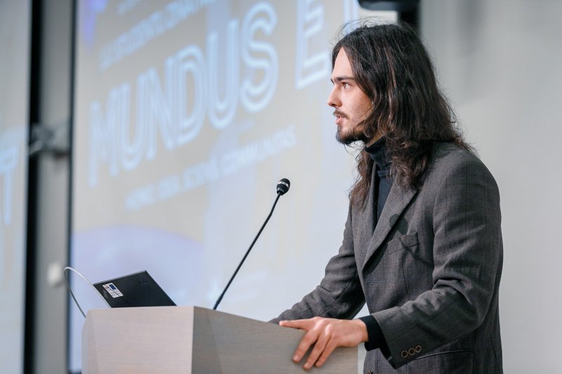 Studentu zinātniskā konference «Mundus et...». LU Studentu zinātniskās konferences «Mundus et» projekta vadītājs Jēkabs Jānis Akermanis.