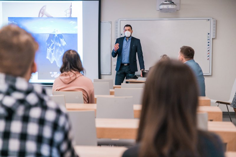 Atvērto durvju diena Latvijas Universitātes Dabas mājā. Māris Krievāns.