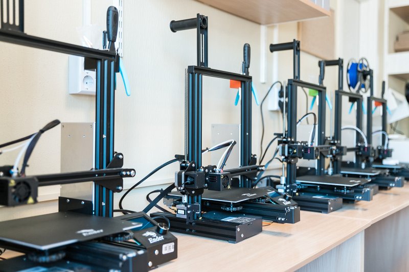 3D printeri Latvijas Universitātes Pedagoģijas, psiholoģijas un mākslas fakultātē. null