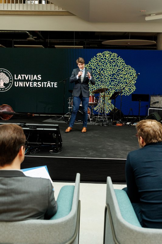 Latvijas Universitātes Jauno tehnoloģiju un inovāciju diena. Ideju laboratorija. null