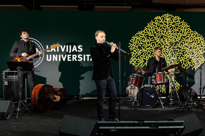 Latvijas Universitātes Jauno tehnoloģiju un inovāciju dienas koncerts. null