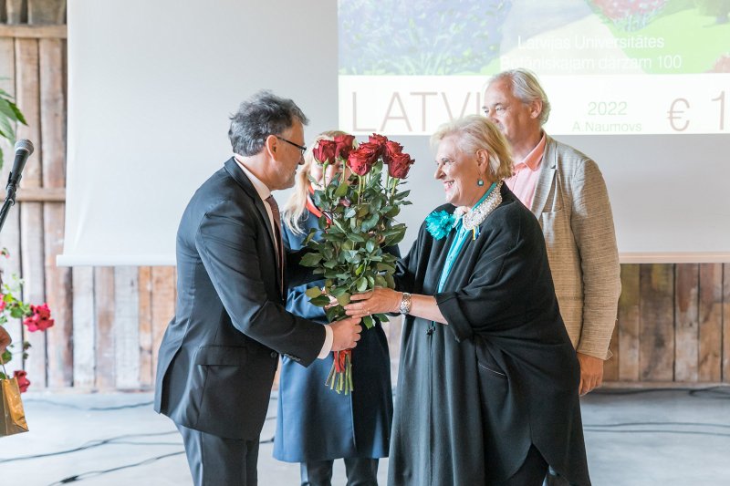 Latvijas Universitātes Botāniskā dārza 100 gadu jubilejai veltīta rektora pieņemšana. null