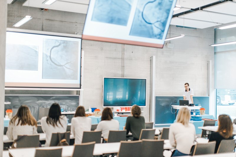 Pasākums Latvijas Universitātes Medicīnas fakultātes studentiem «Sirds un asinsvadu ķirurģijas Praktisko iemaņu laboratorija». null