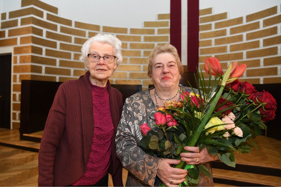 Latvijas Universitātes senioru jubilāru sveikšana. null