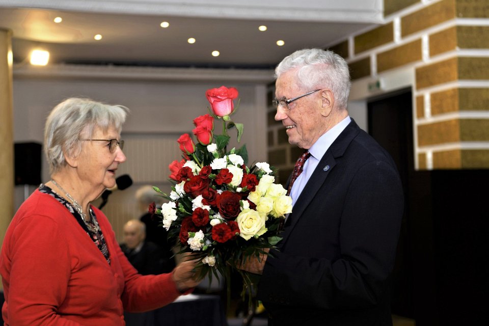 Latvijas Universitātes senioru jubilāru sveikšana. null