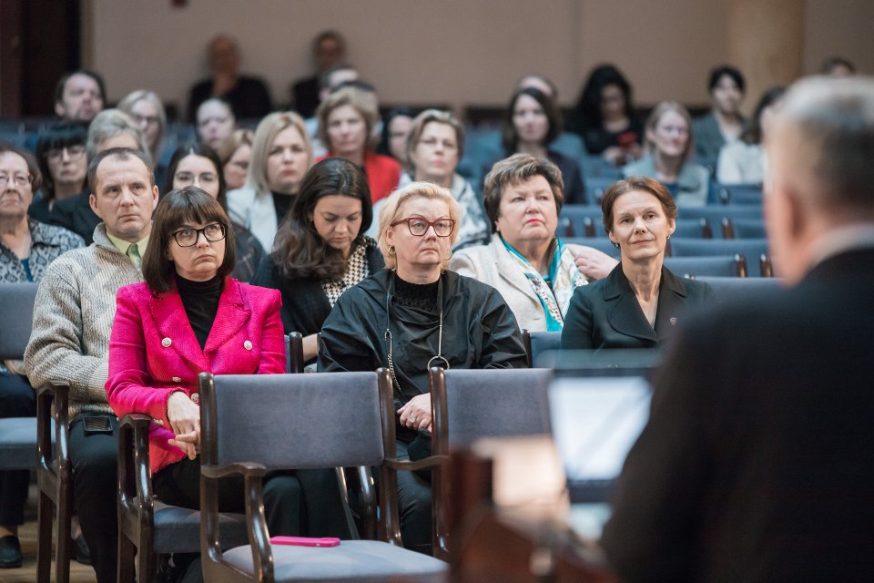 Latvijas Universitātes darbinieku kopsapulce. null