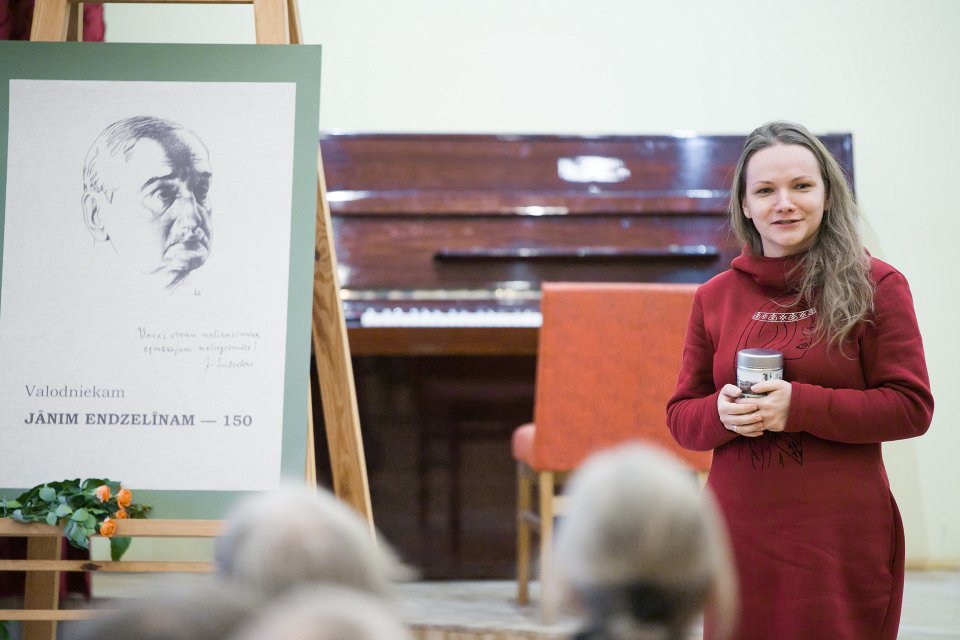 Izstādes «Jānim Endzelīnam — 150» atklāšana Latvijas Universitātes Akadēmiskajā bibliotēkā. null