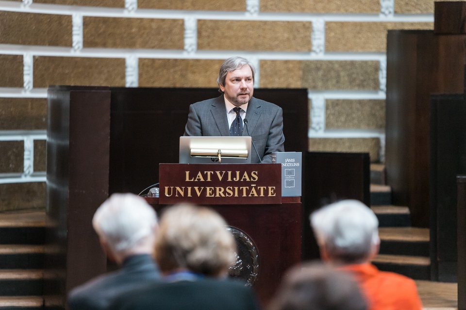 Akadēmiķa Jāņa Endzelīna 150. dzimšanas dienas atcerei veltīta starptautiska zinātniska konference «Endzelīns. Valoda. Laiks». null