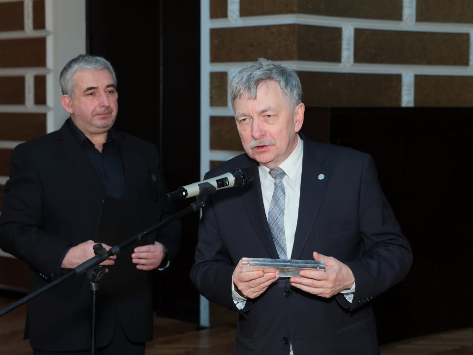 Akadēmiķa Jāņa Endzelīna 150. dzimšanas dienas atcerei veltīta starptautiska zinātniska konference «Endzelīns. Valoda. Laiks». Apvidvārdu talkas godināšana. null