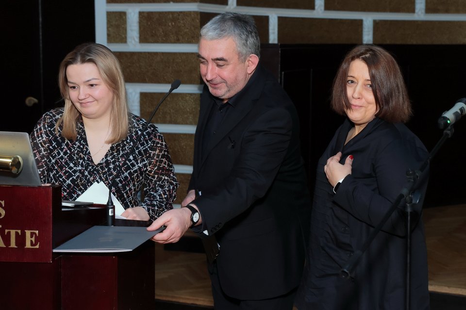 Akadēmiķa Jāņa Endzelīna 150. dzimšanas dienas atcerei veltīta starptautiska zinātniska konference «Endzelīns. Valoda. Laiks». Apvidvārdu talkas godināšana. null