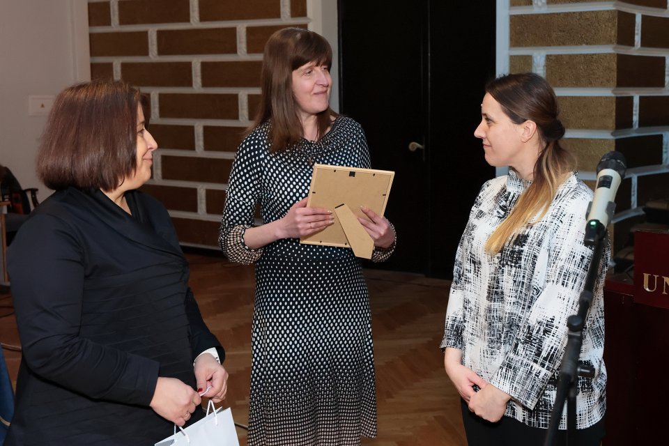 Akadēmiķa Jāņa Endzelīna 150. dzimšanas dienas atcerei veltīta starptautiska zinātniska konference «Endzelīns. Valoda. Laiks». Apvidvārdu talkas godināšana. null