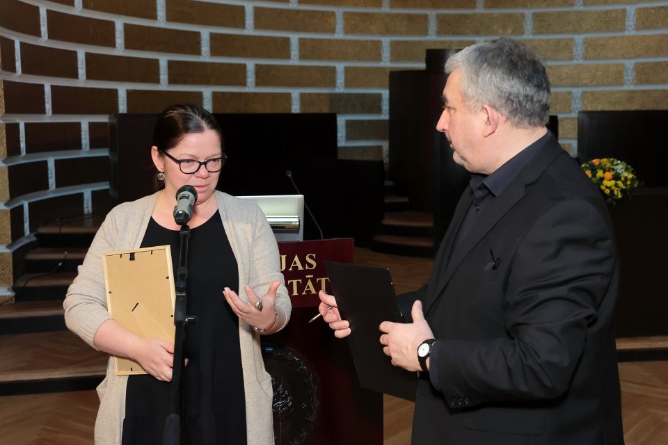 Akadēmiķa Jāņa Endzelīna 150. dzimšanas dienas atcerei veltīta starptautiska zinātniska konference «Endzelīns. Valoda. Laiks». Apvidvārdu talkas godināšana. null