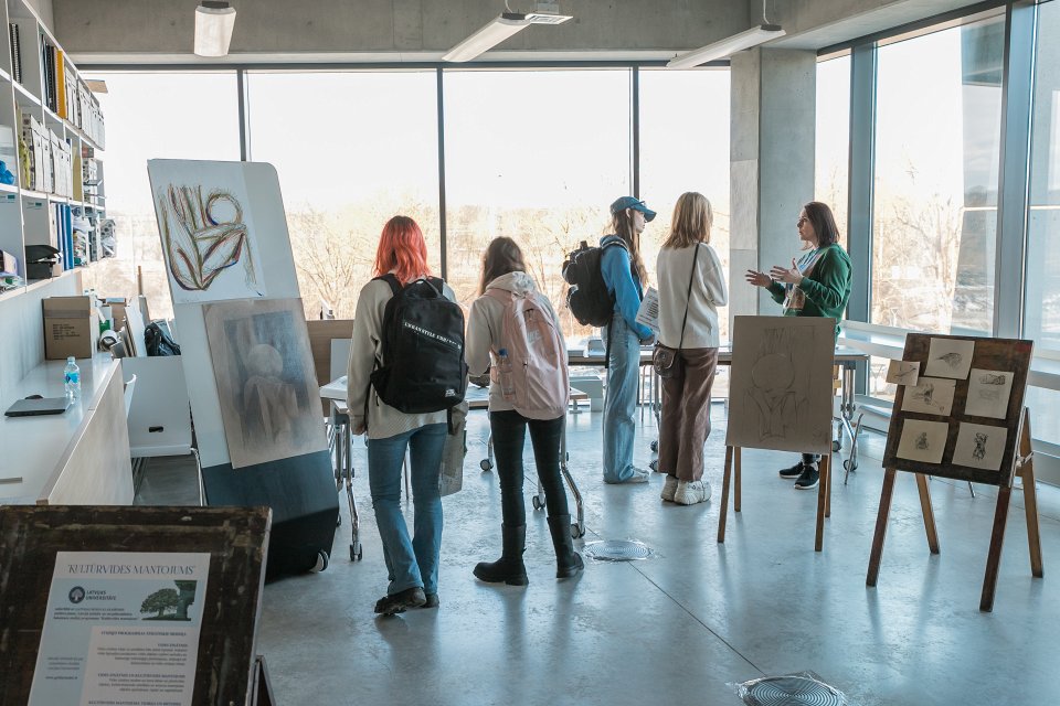 Latvijas Universitātes studiju festivāls «L’Universs». null