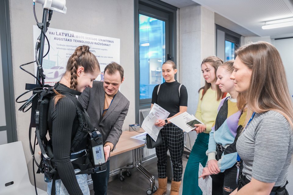 Latvijas Universitātes studiju festivāls «L’Universs». null