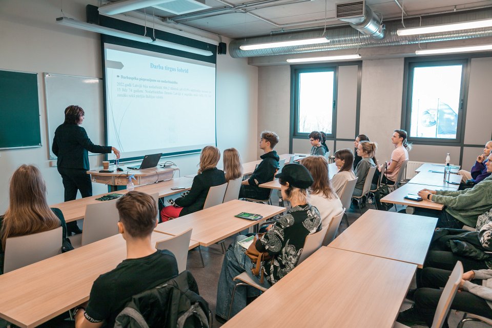 Latvijas Universitātes studiju festivāls «L’Universs». null