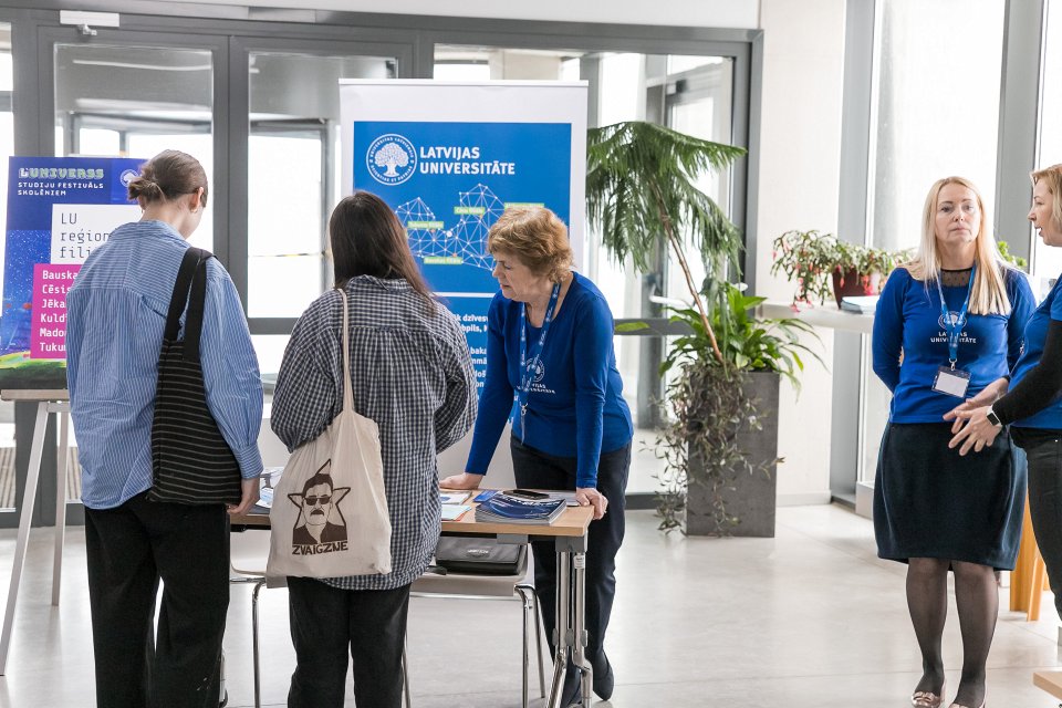 Latvijas Universitātes studiju festivāls «L’Universs». null