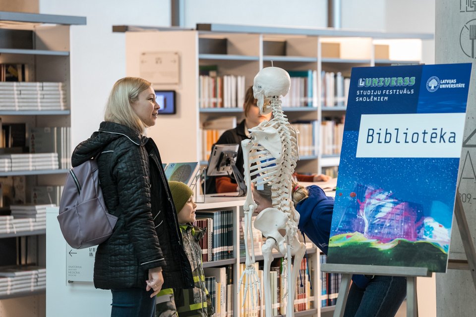 Latvijas Universitātes studiju festivāls «L’Universs». null