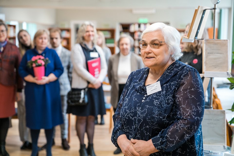 Jāņa Endzelīna 150. jubilejai veltītas izstādes «Jānim Endzelīnam 150» atklāšana Latvijas Universitātes Humanitāro zinātņu bibliotēkā. null