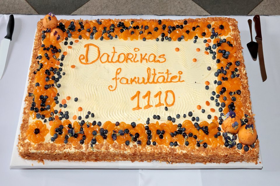 Latvijas Universitātes Datorikas fakultātes 14 gadu jubilejas svinību pasākums. null