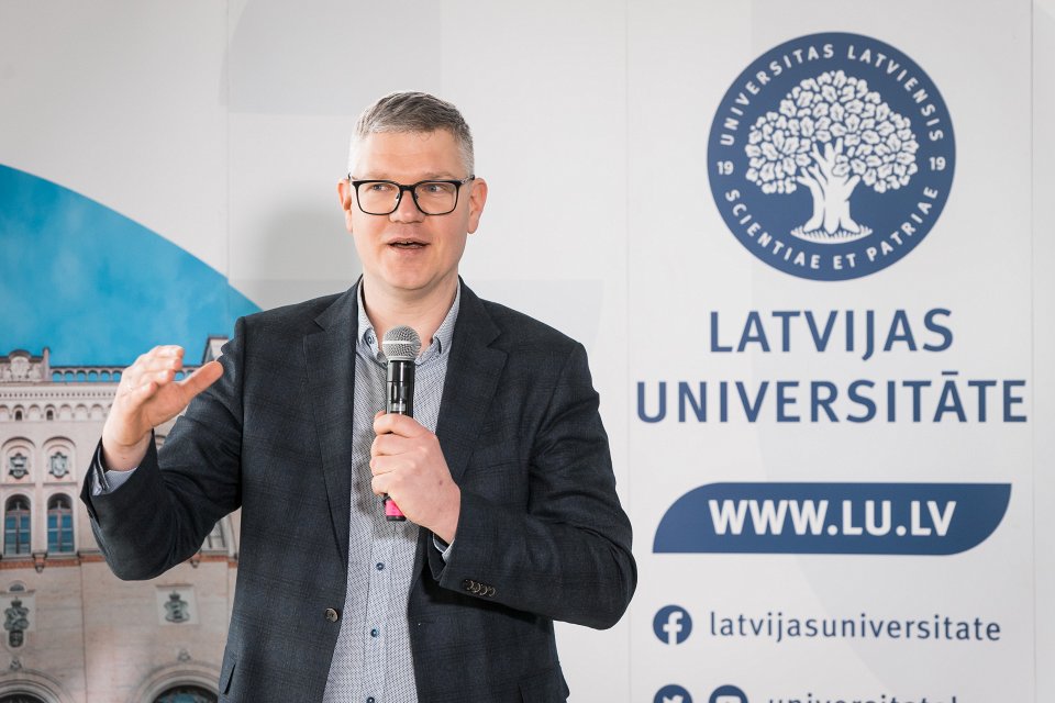 Latvijas Universitātes Akadēmiskā centra teritorijas attīstības metu konkursa devīžu atvēršanas pasākums. null