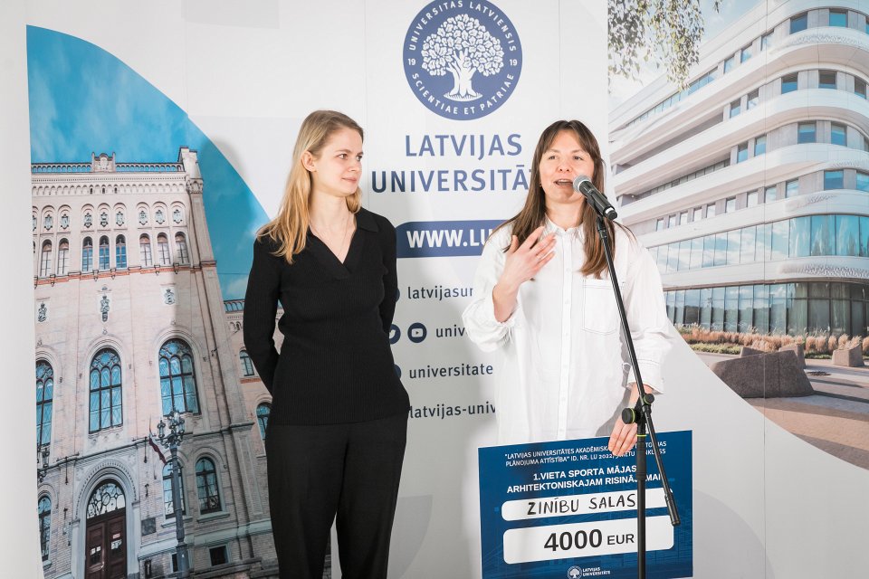 Latvijas Universitātes Akadēmiskā centra teritorijas attīstības metu konkursa devīžu atvēršanas pasākums. null