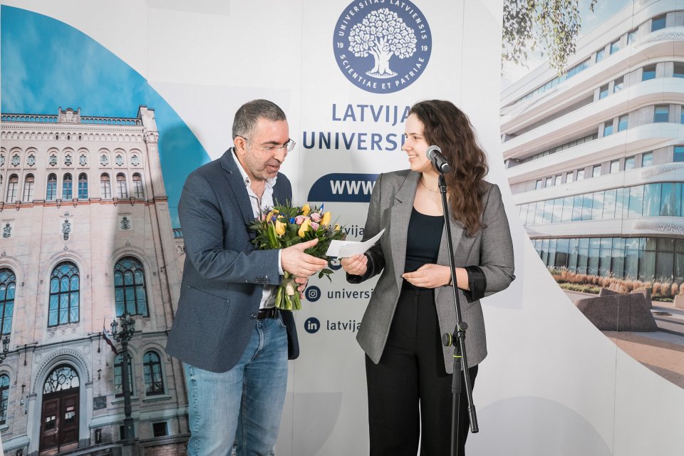 Latvijas Universitātes Akadēmiskā centra teritorijas attīstības metu konkursa devīžu atvēršanas pasākums. null