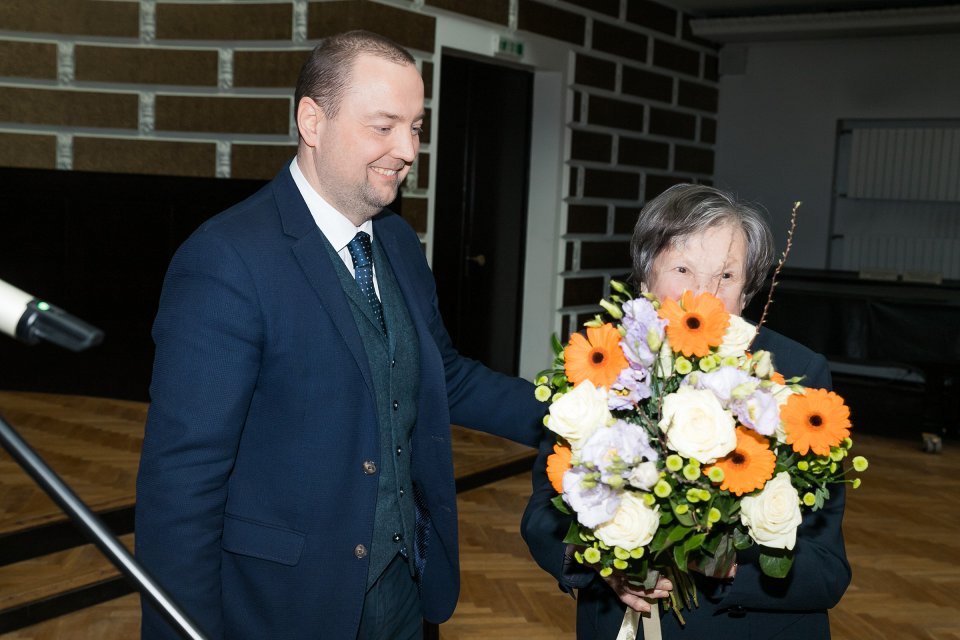 Latvijas Universitātes senioru jubilāru sveikšana. null