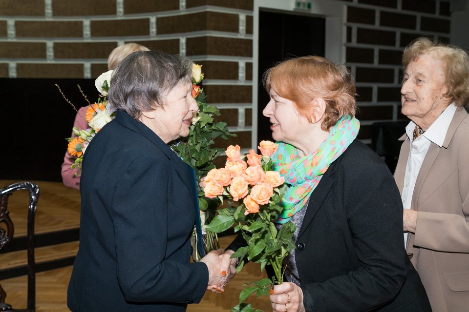 Latvijas Universitātes senioru jubilāru sveikšana. null