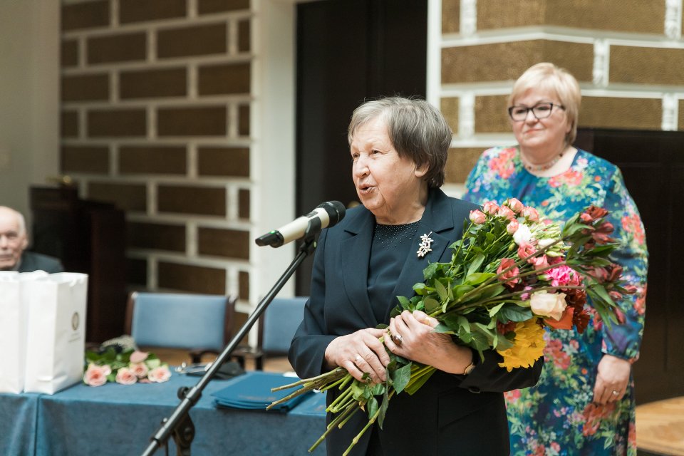 Latvijas Universitātes senioru jubilāru sveikšana. null