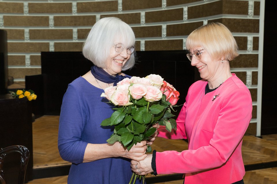 Latvijas Universitātes senioru jubilāru sveikšana. null