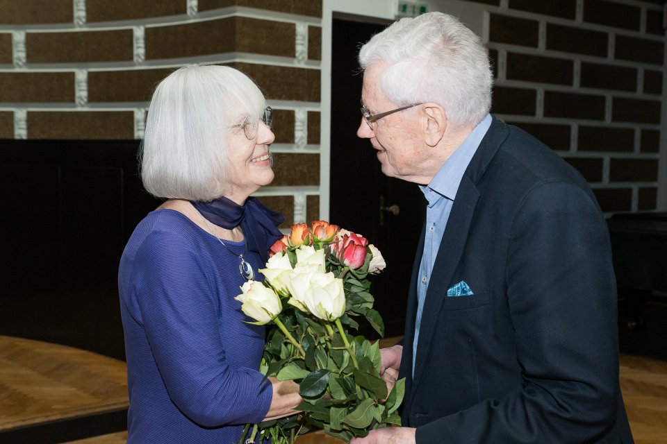 Latvijas Universitātes senioru jubilāru sveikšana. null