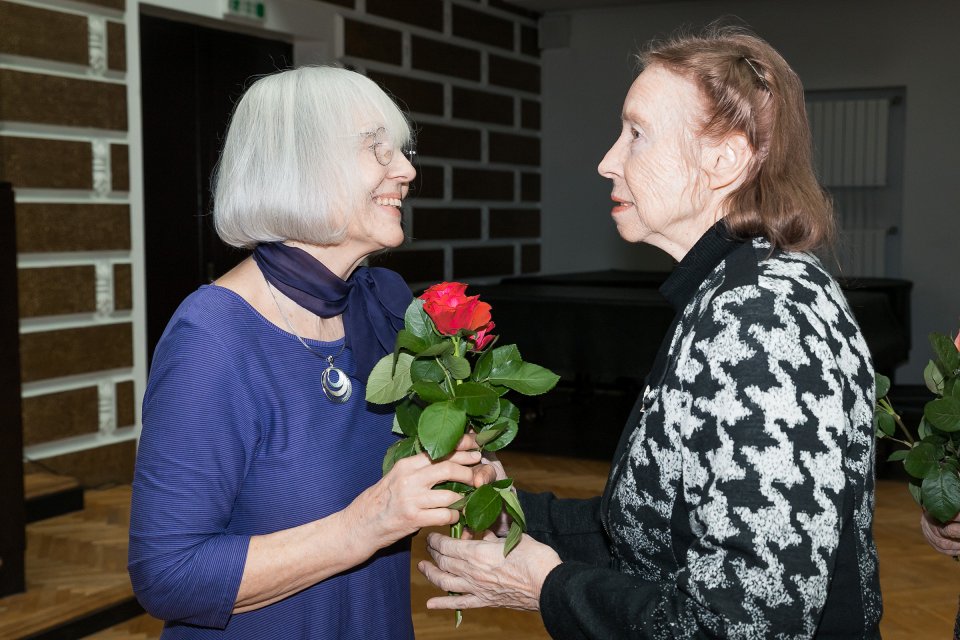 Latvijas Universitātes senioru jubilāru sveikšana. null