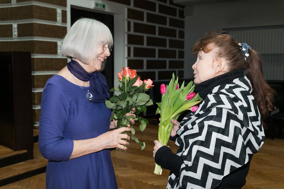 Latvijas Universitātes senioru jubilāru sveikšana. null