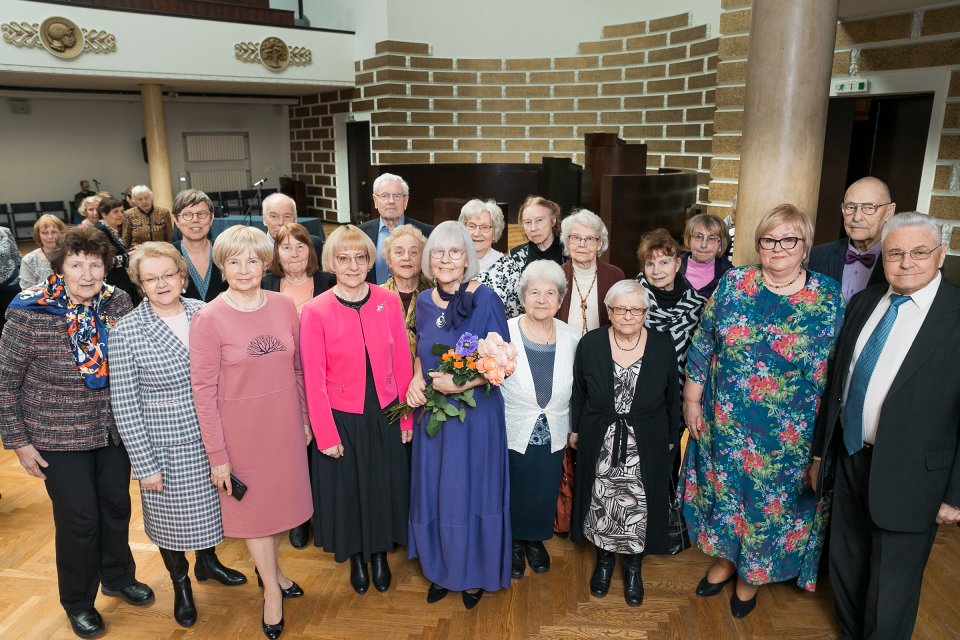 Latvijas Universitātes senioru jubilāru sveikšana. null