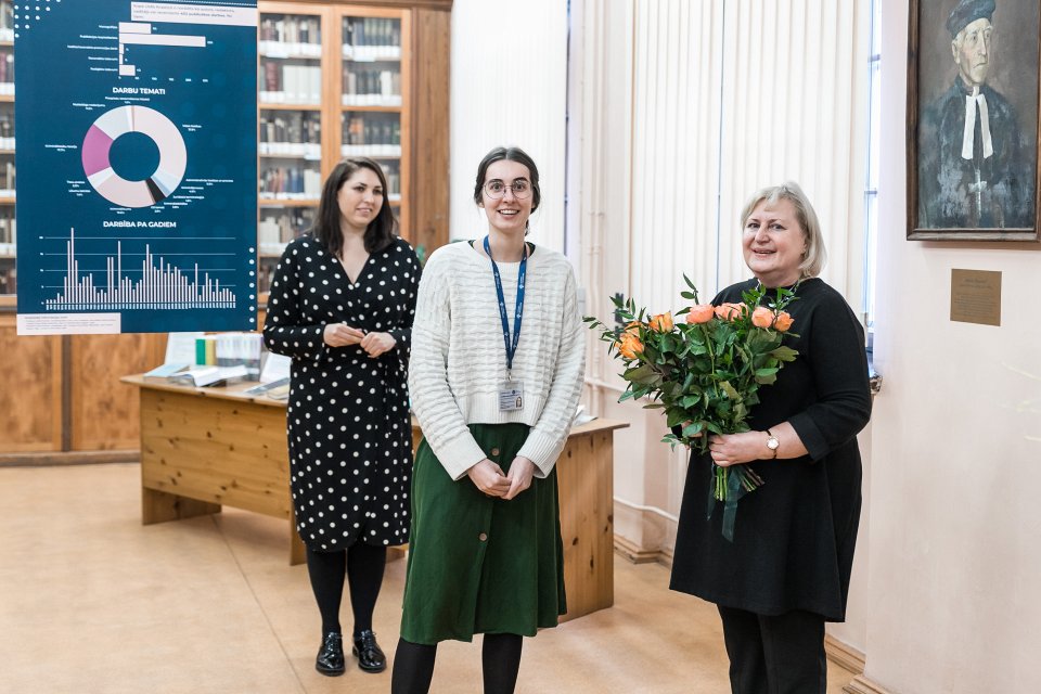 Dr. habil. iur. Ulda Krastiņa jubilejai veltītas izstādes «Vitam Impendre Vero» («Dzīvi veltīt taisnībai») atklāšana Latvijas Universitātes Bibliotēkā Raiņa bulvārī. null