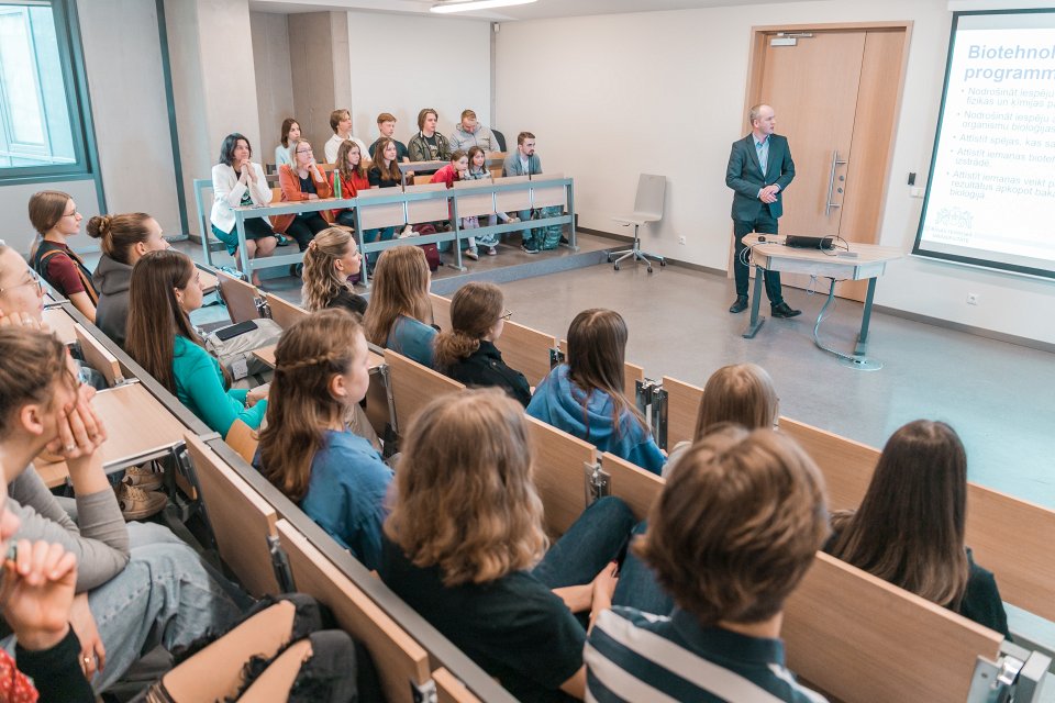 Atvērto durvju diena Latvijas Universitātē. null