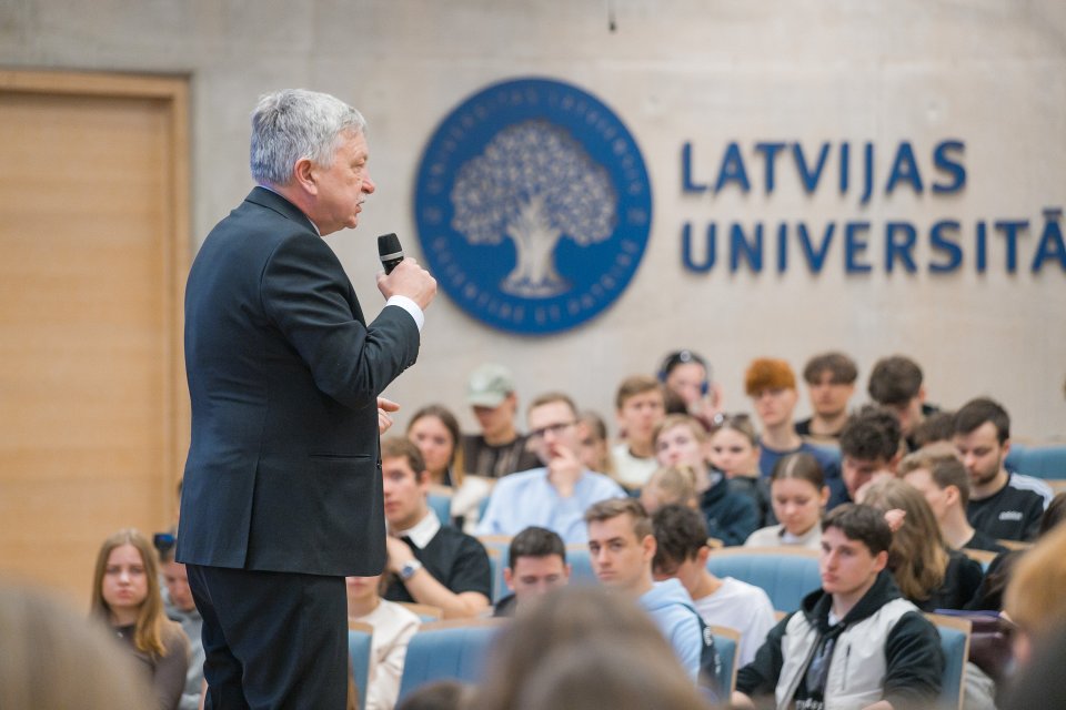 Latvijas Universitātes pasākums «Padomi eksāmeniem». null