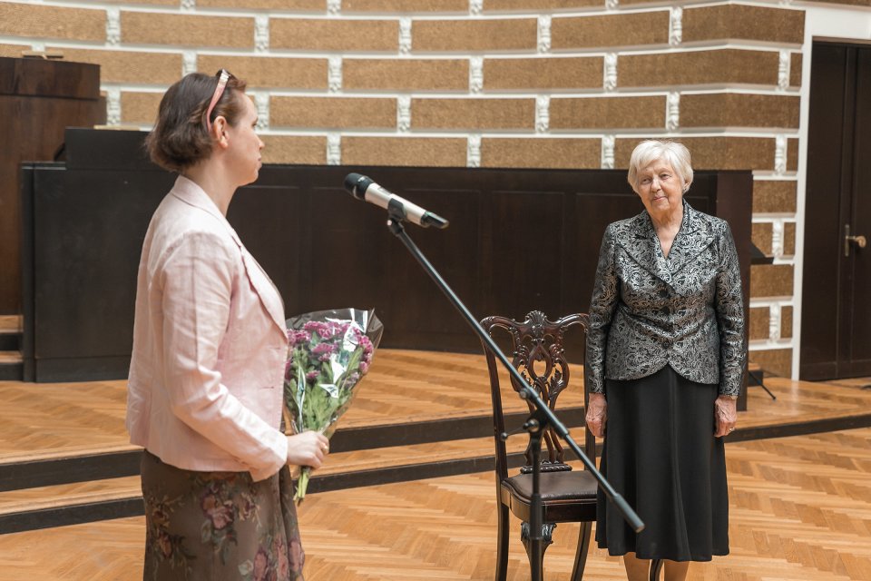 Latvijas Universitātes senioru jubilāru sveikšana. null