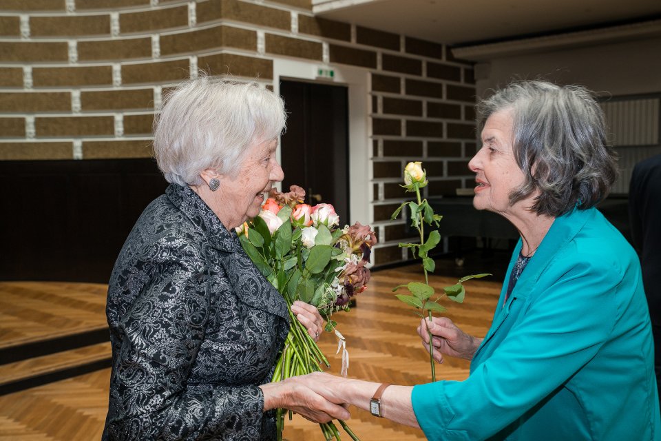 Latvijas Universitātes senioru jubilāru sveikšana. null