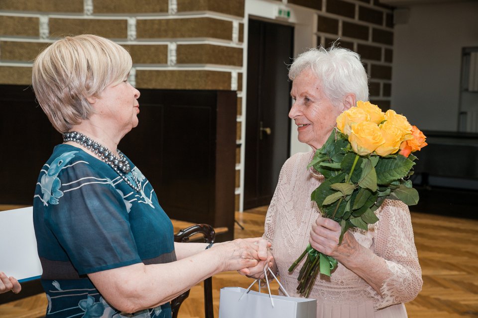 Latvijas Universitātes senioru jubilāru sveikšana. null