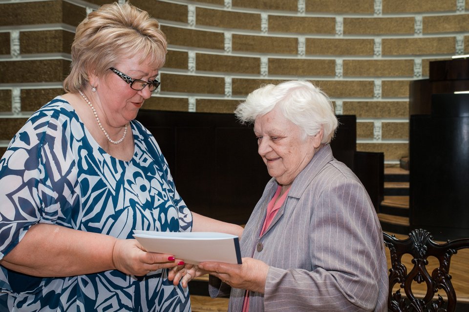 Latvijas Universitātes senioru jubilāru sveikšana. null