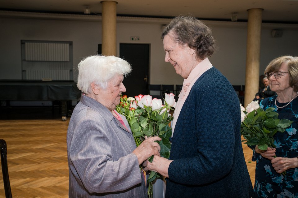 Latvijas Universitātes senioru jubilāru sveikšana. null