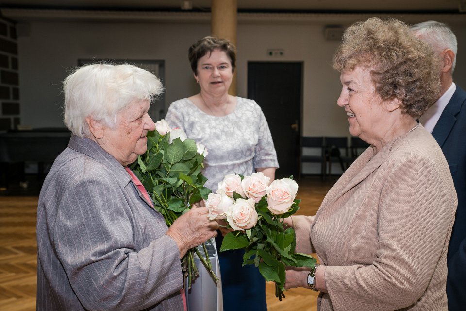 Latvijas Universitātes senioru jubilāru sveikšana. null