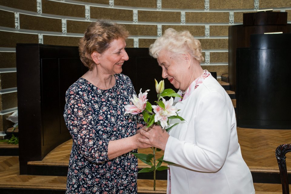 Latvijas Universitātes senioru jubilāru sveikšana. null