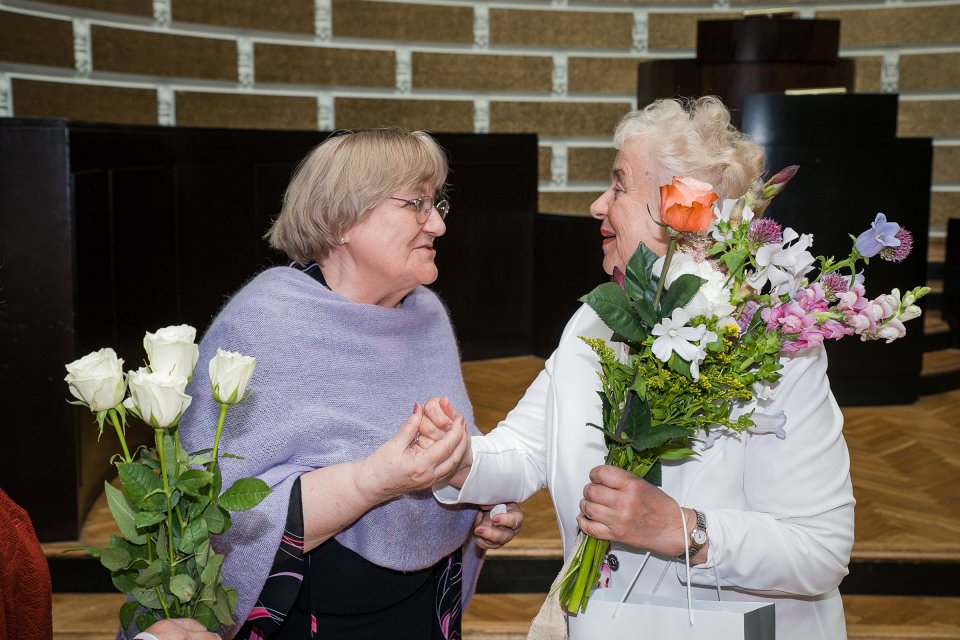 Latvijas Universitātes senioru jubilāru sveikšana. null